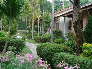Holiday Village And Natural Garden Resort Phuket 외부 사진